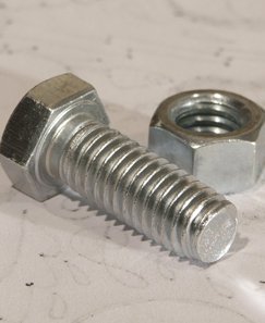 304L Stainless Steel Nut Bolt Manufacturer in India