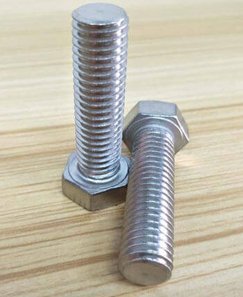 304L Stainless Steel Stud Bolt Manufacturer in India